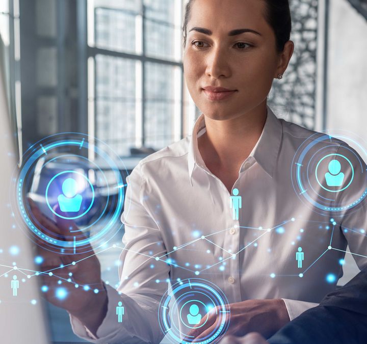 Frau beim Robot Recruiting