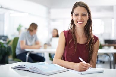 Studentin mit Deutschlandstipendium Studentin mit Deutschlandstipendium