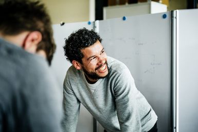 Arbeitszufriedenheit – Überblick über aktuelle Studien zum Thema Arbeitszufriedenheit – Überblick über aktuelle Studien zum Thema