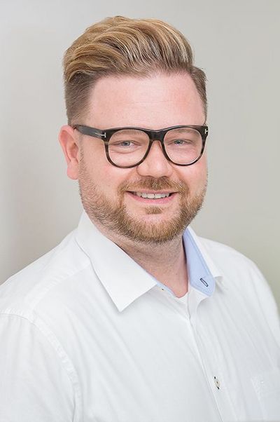 Prof. Dr. Axel Minten