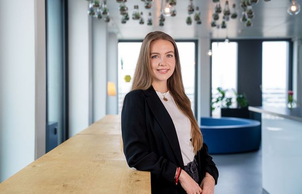 Jana Speleers - HR YER